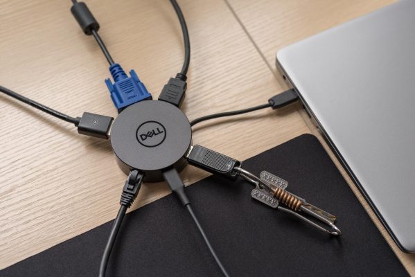 مبدل USB‑C همه‌کاره Dell DA300U